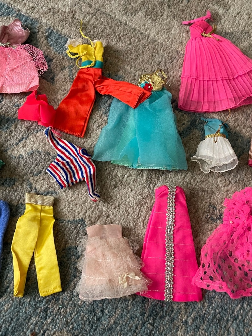 Barbie Tutti Clothes (13 items)